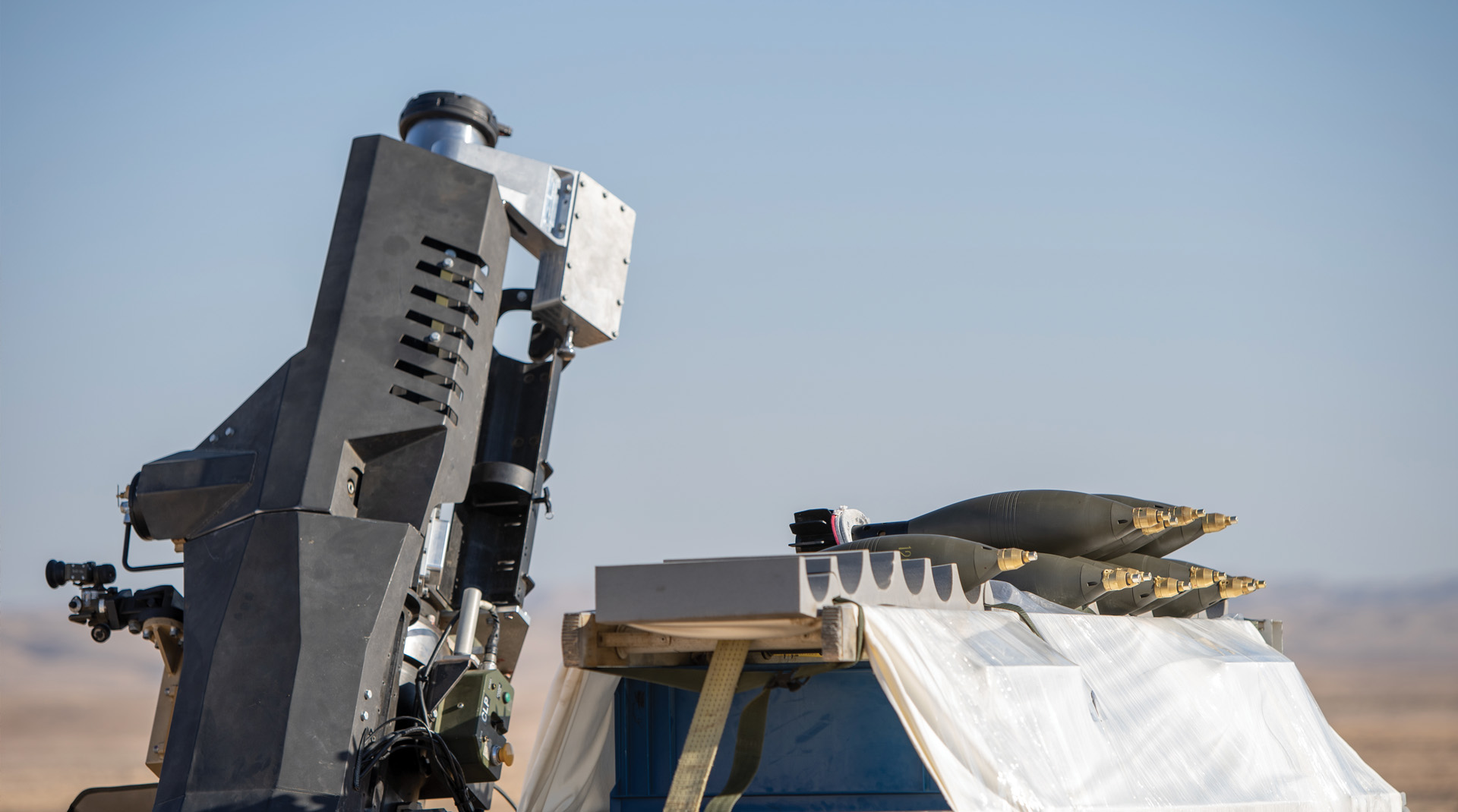 120mm autonomous soft recoil mortar system with long-range capabilities