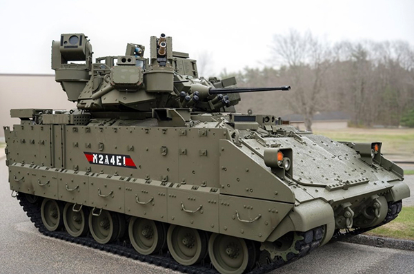 Bradley IFV Photo by U.S Army